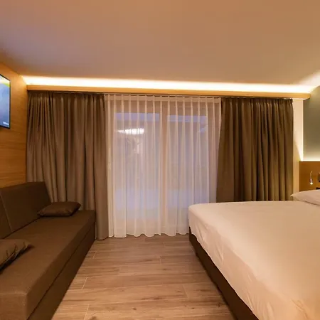 Centro's ホテル 3*